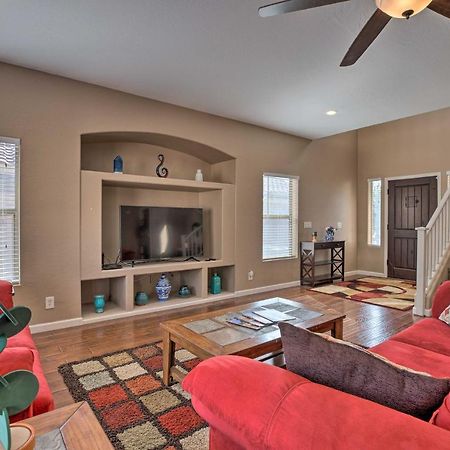Maricopa Home With Outdoor Seating, 2 Mi To Golf! 외부 사진